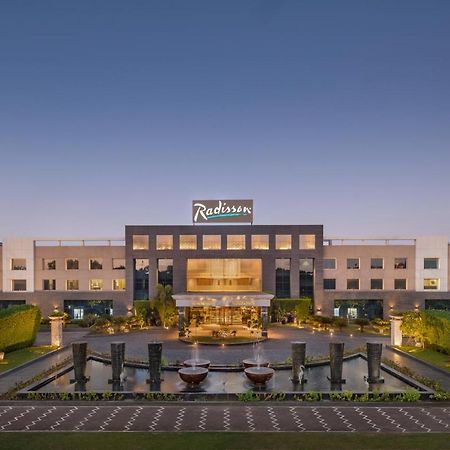 Radisson Resort & Spa Kandla Gāndhīdhām Buitenkant foto